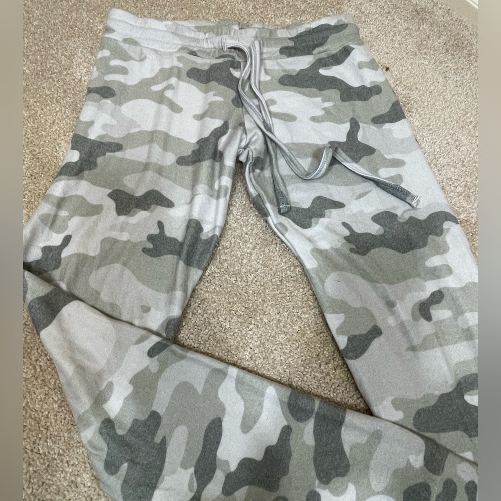 Michael Lauren green camo light weight joggers size XS - Picture 2 of 4